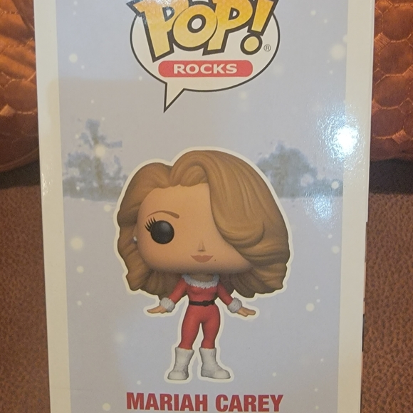 Funko POP! Rocks Mariah Carey #85 Amazon Exclusive Diamond Collection/ Christmas - Picture 5 of 7